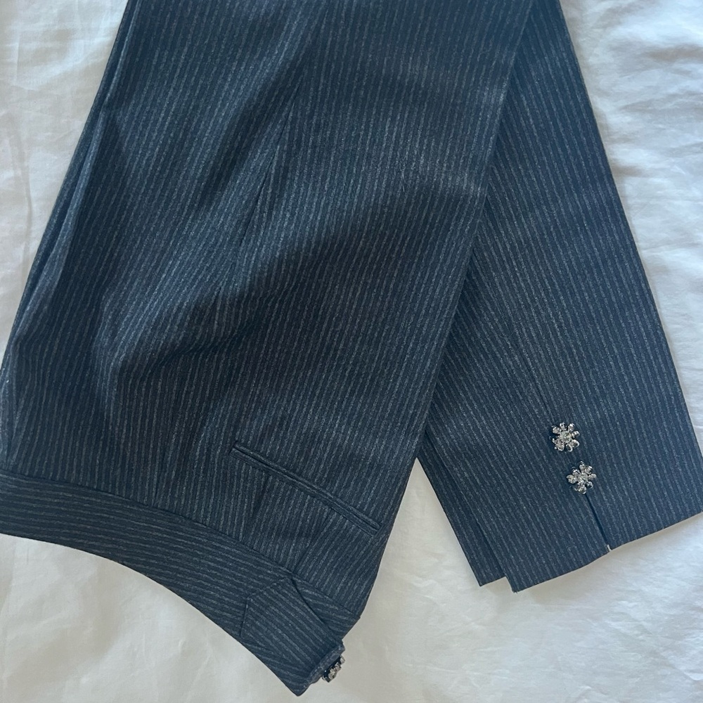 Dolce & Gabbana Size 36 Women's Wool Pants Trousers Black Gray Stripe